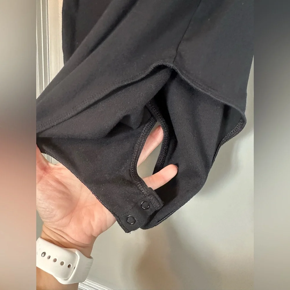 GAP Black Full Coverage Tank Style Bodysuit NWOT - Picture 3 of 5